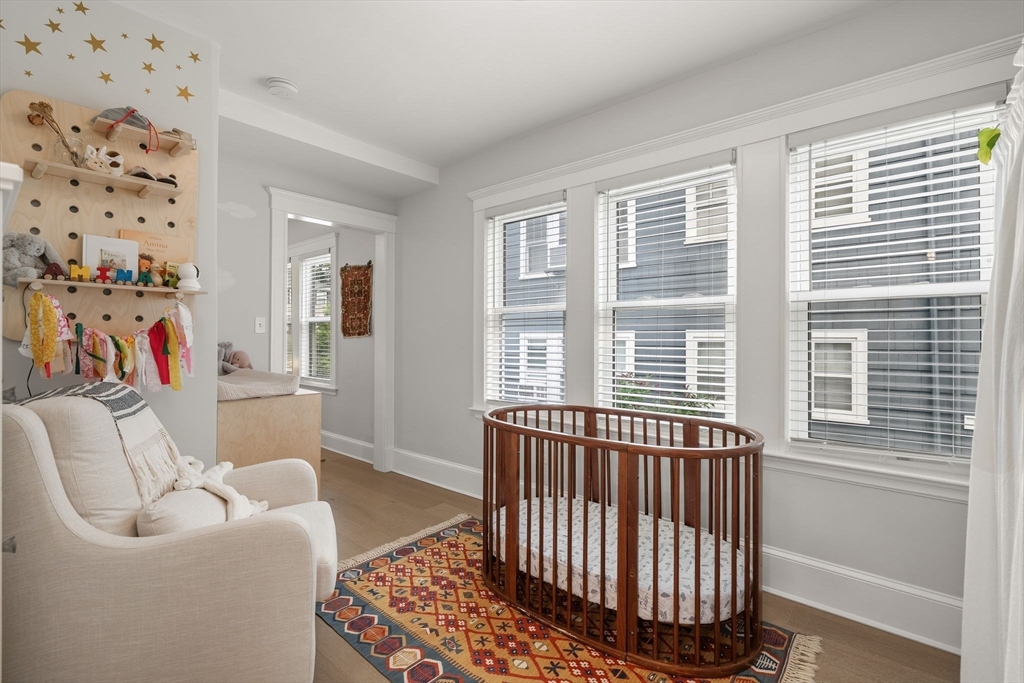 44 Boutwell St # 1