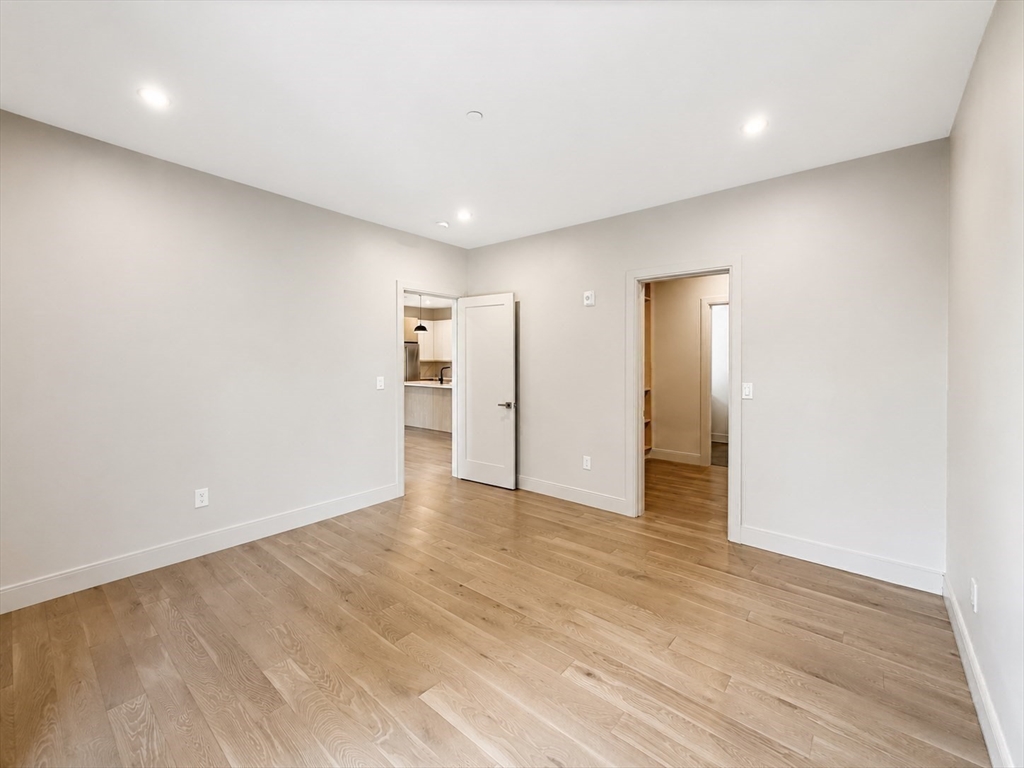 85 Myrtle St # 107