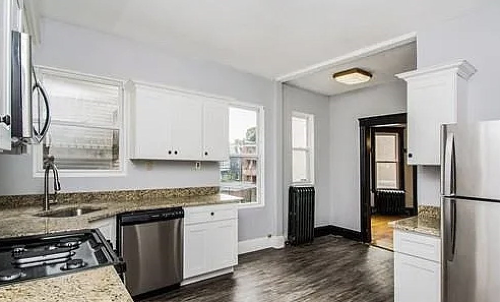 30 Harold St # 2