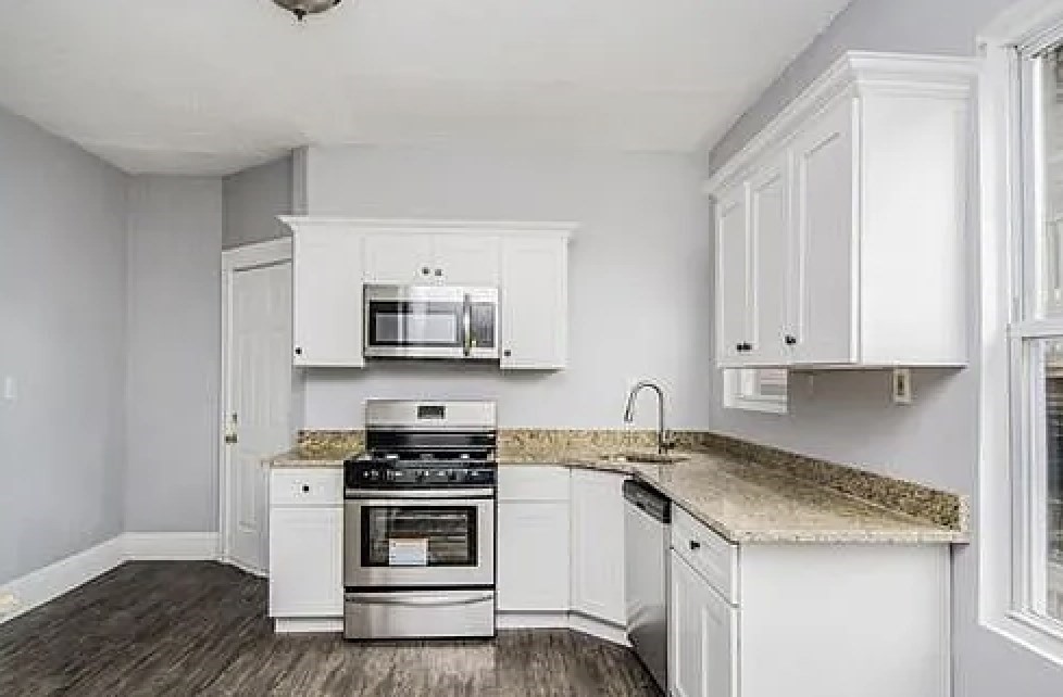 30 Harold St # 2