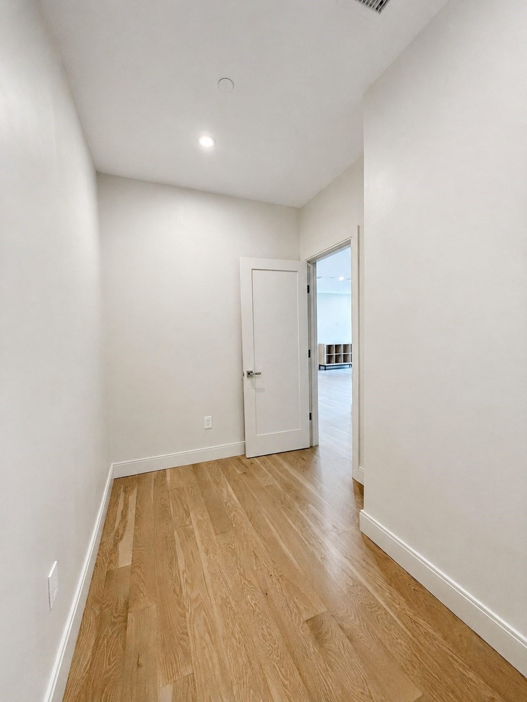 85 Myrtle St # 107