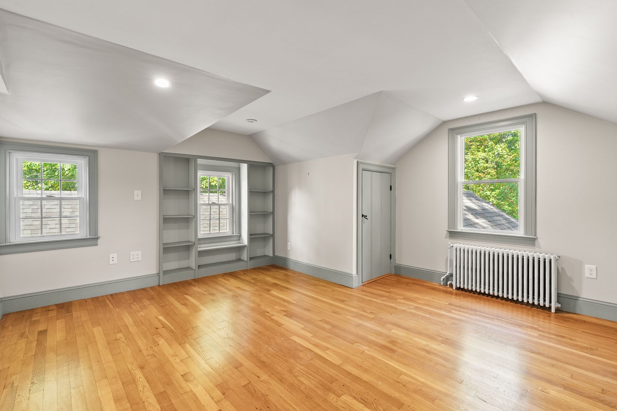 13 Whitcomb Ave
