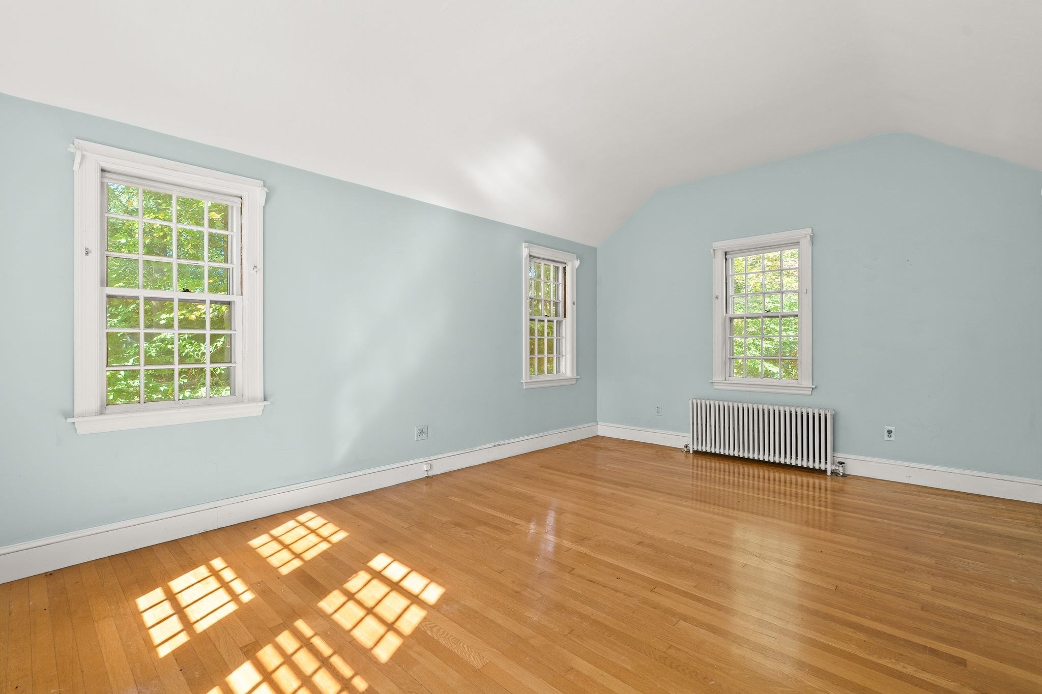 13 Whitcomb Ave