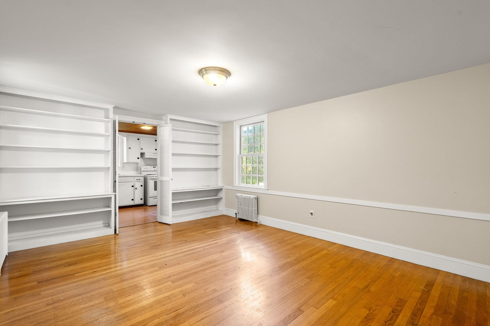 13 Whitcomb Ave