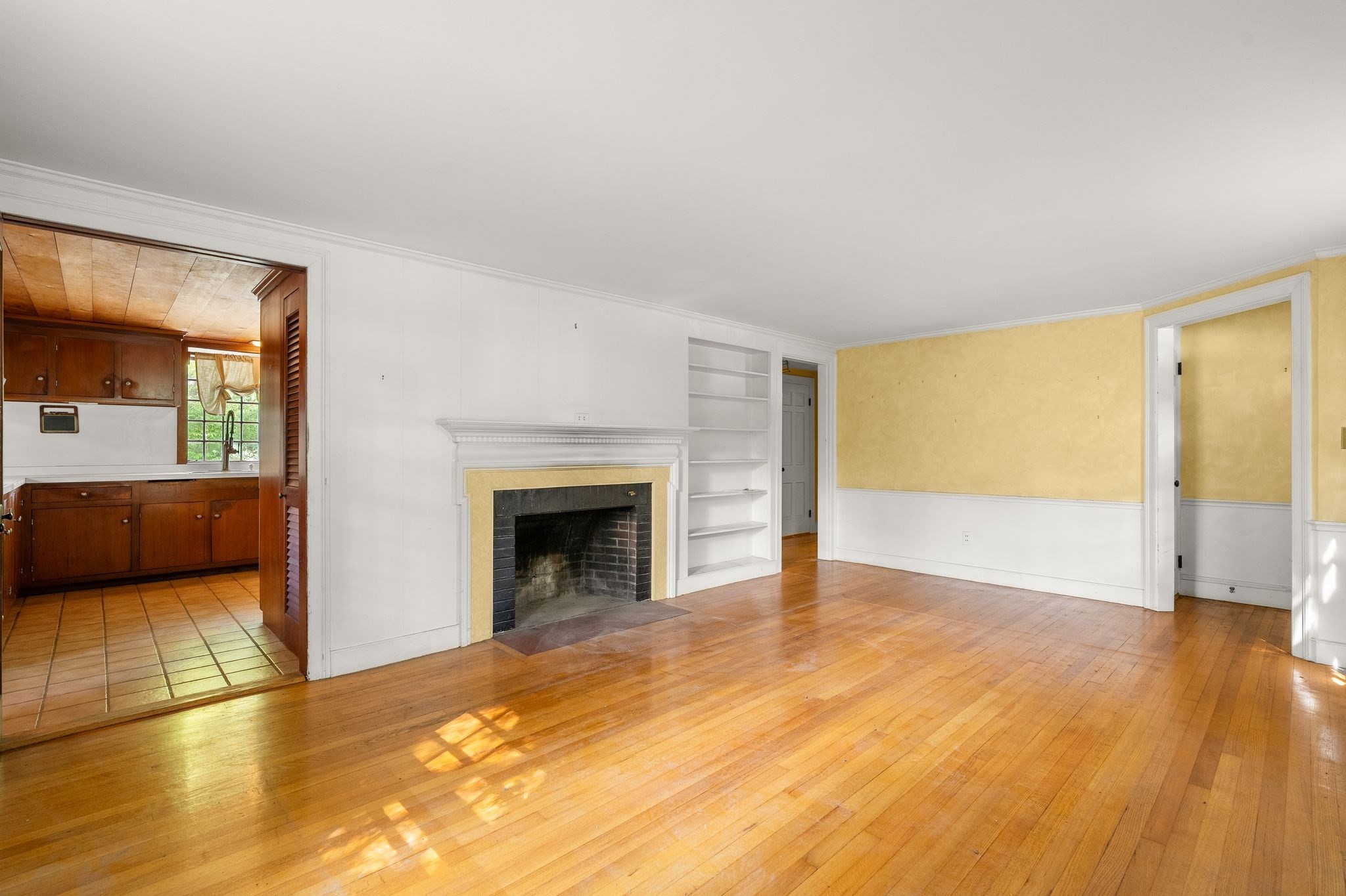 13 Whitcomb Ave