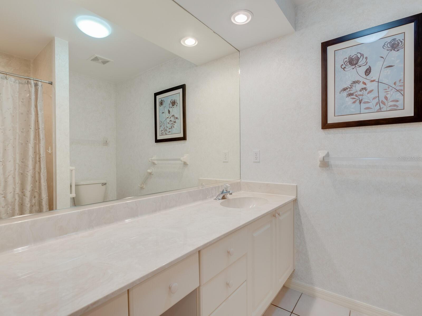 5605 PIPERS WAITE #2