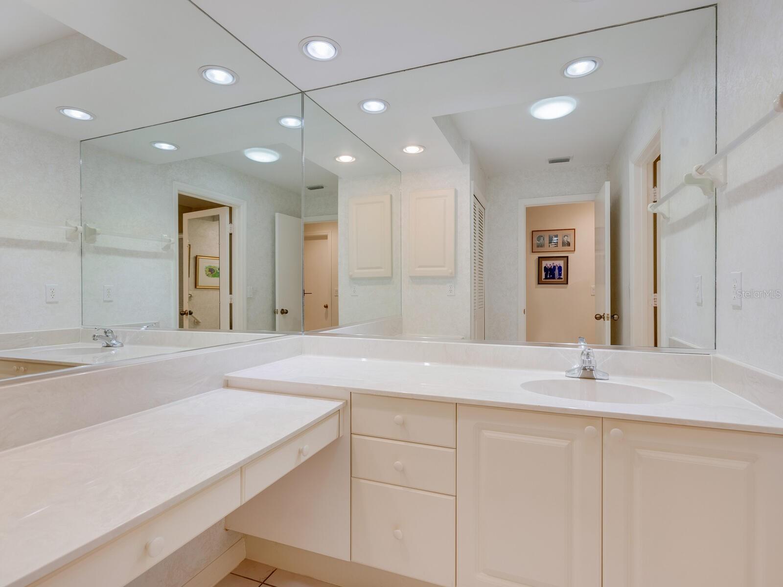 5605 PIPERS WAITE #2