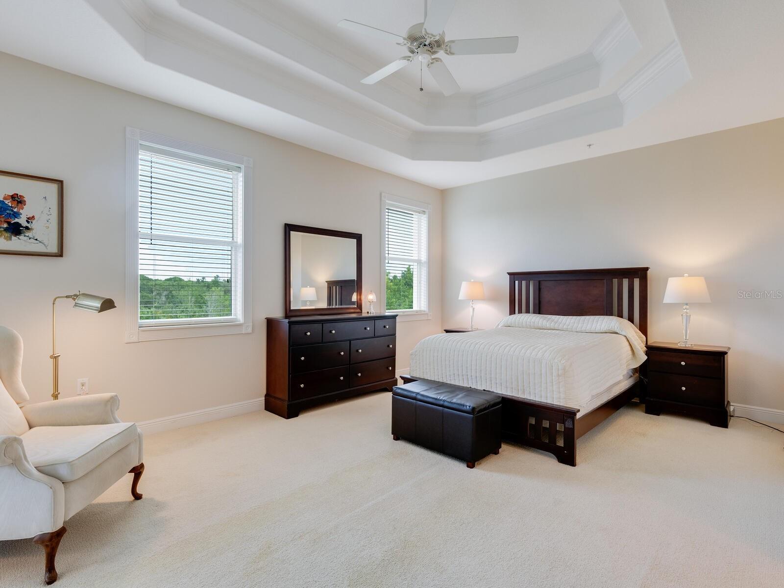 5219 MANORWOOD DR #4B