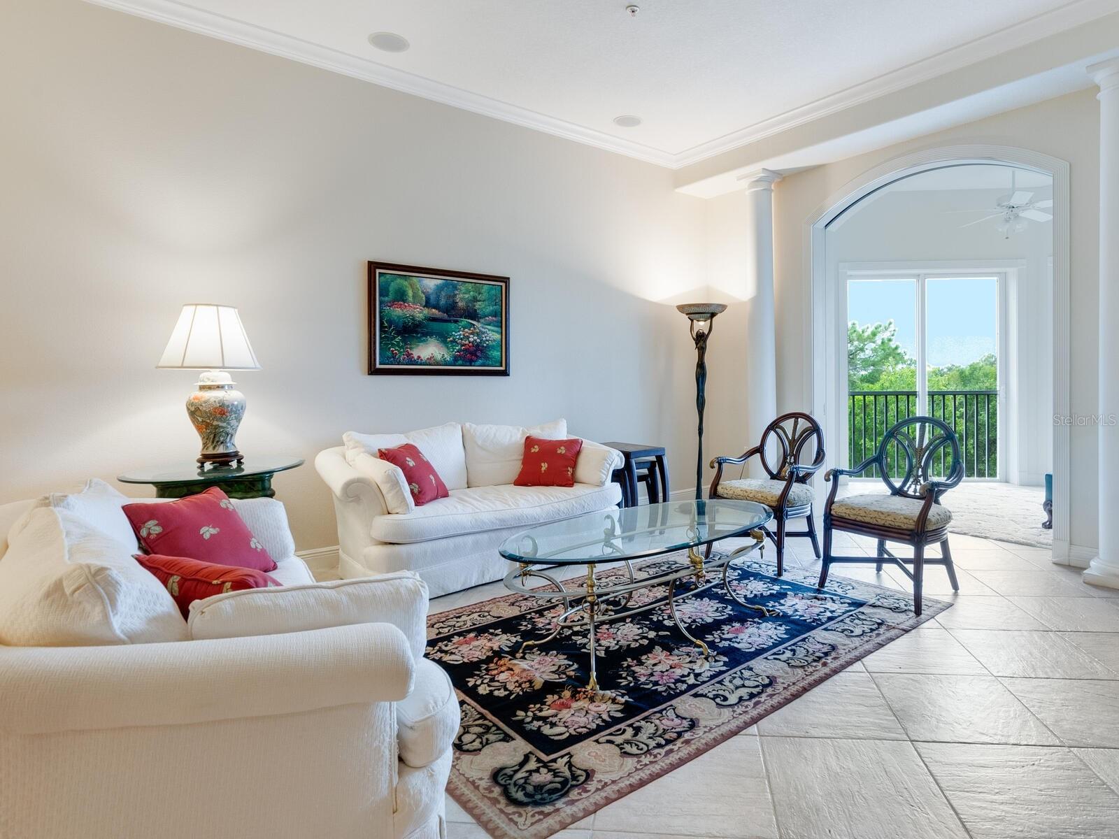 5219 MANORWOOD DR #4B