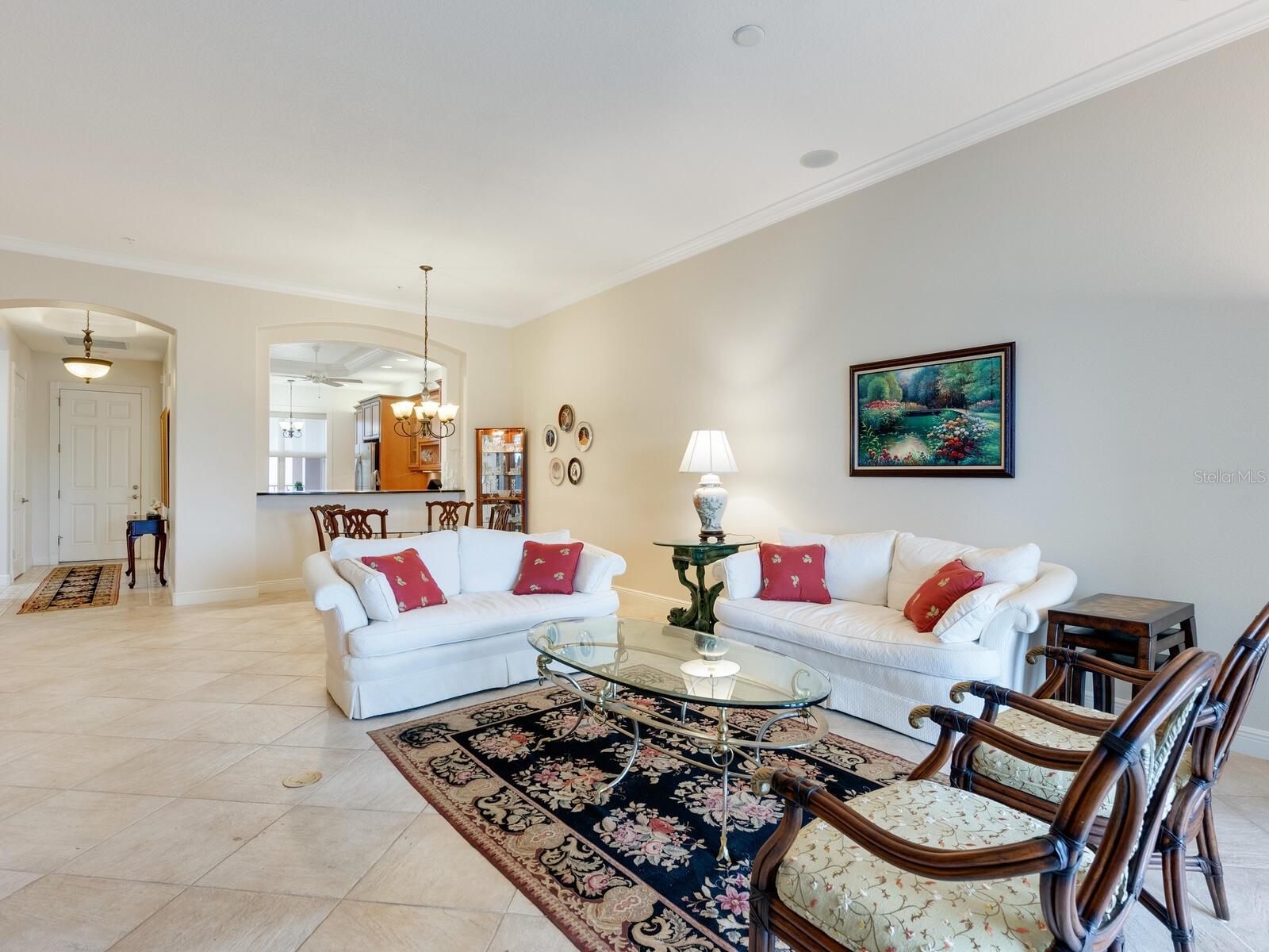 5219 MANORWOOD DR #4B