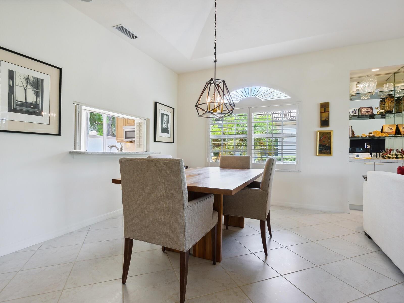 3962 CHATSWORTH GREENE #31