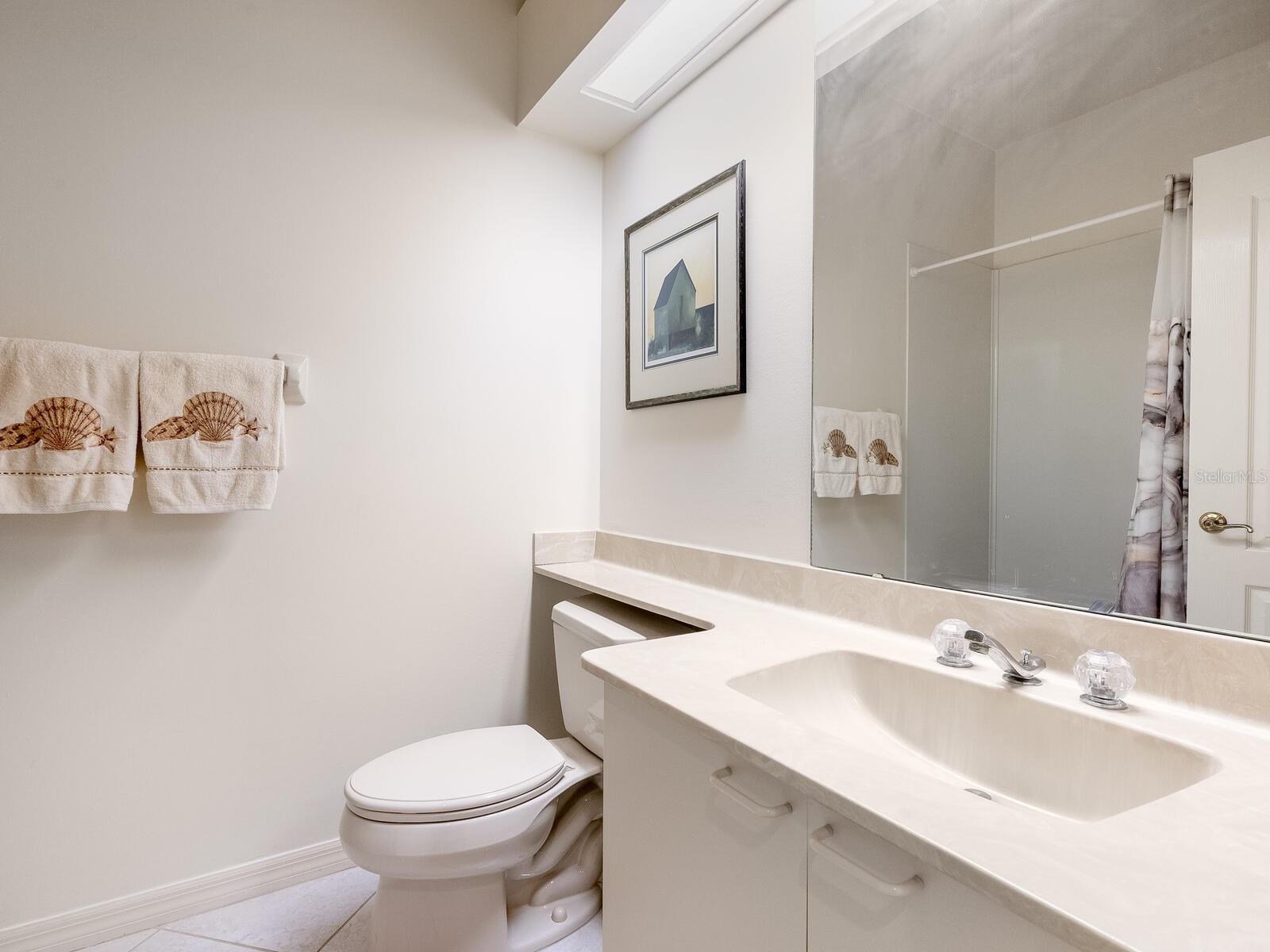 3962 CHATSWORTH GREENE #31