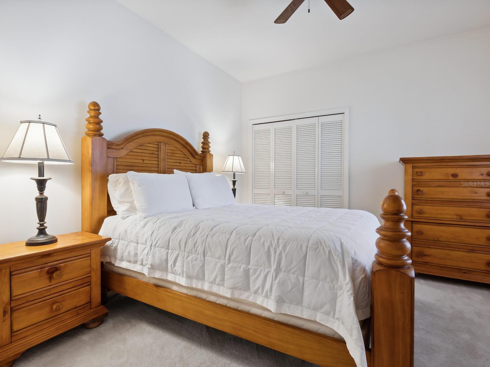 3962 CHATSWORTH GREENE #31