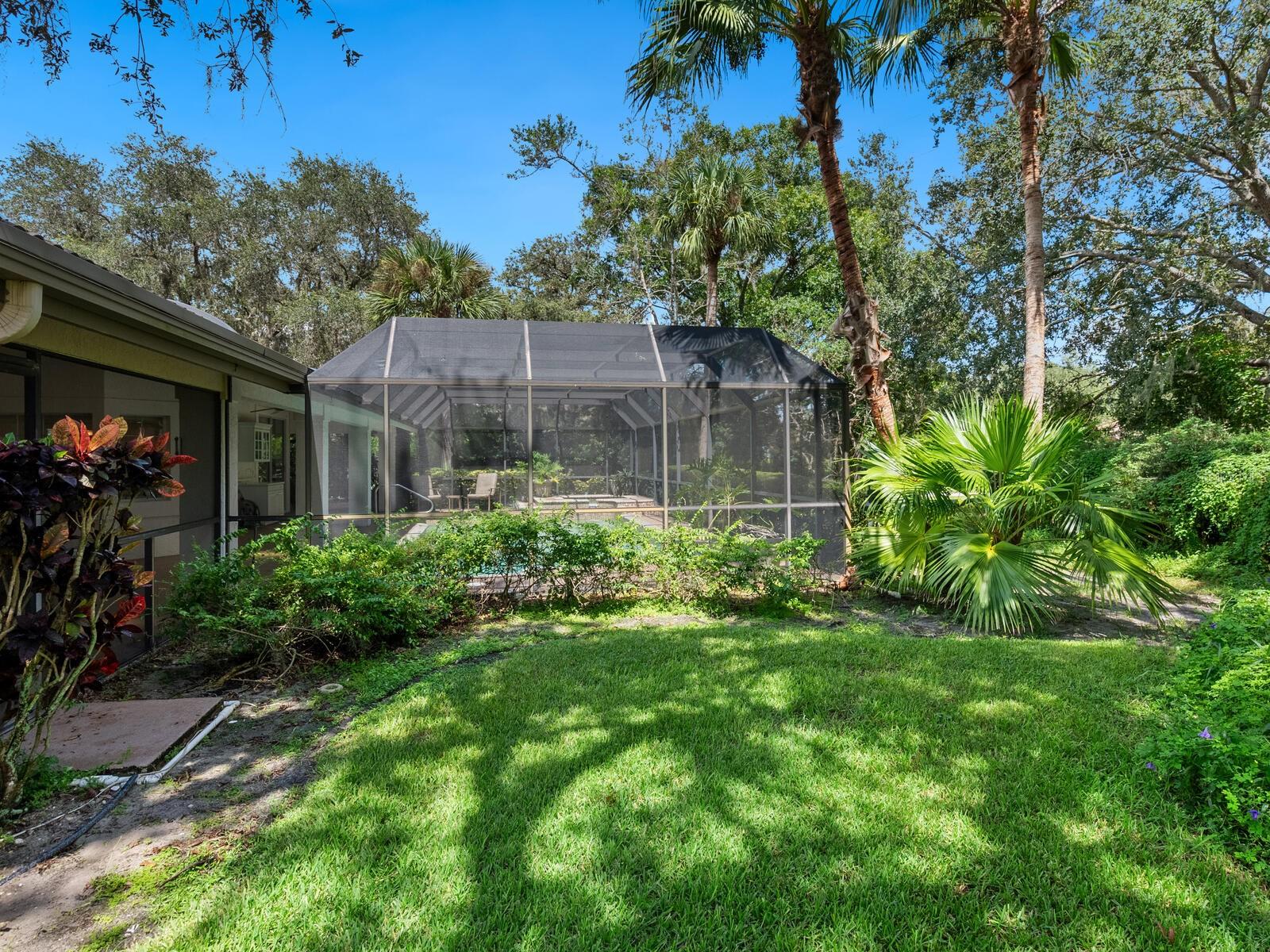 4571 HIGHLAND OAKS CIR