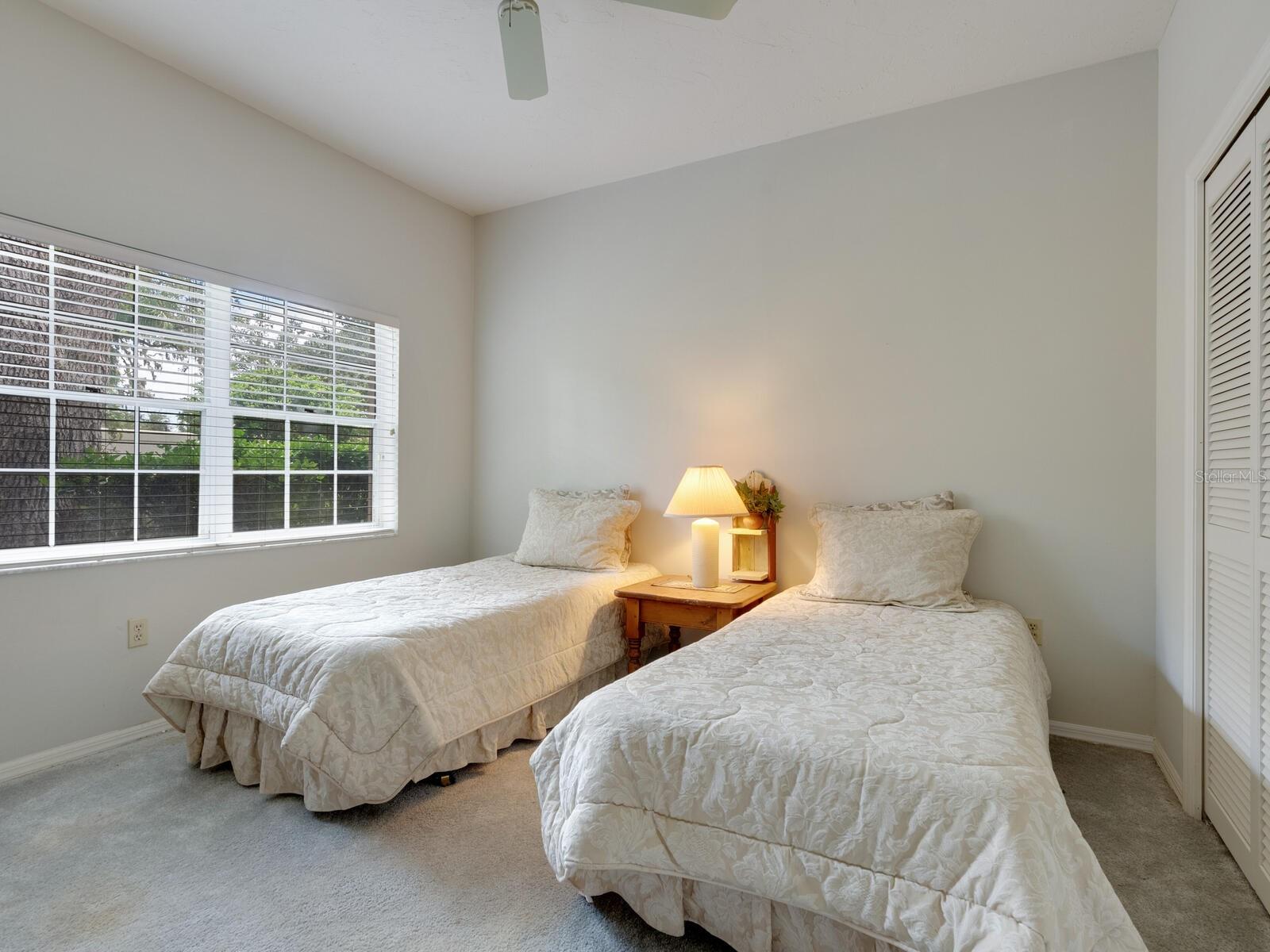 4571 HIGHLAND OAKS CIR