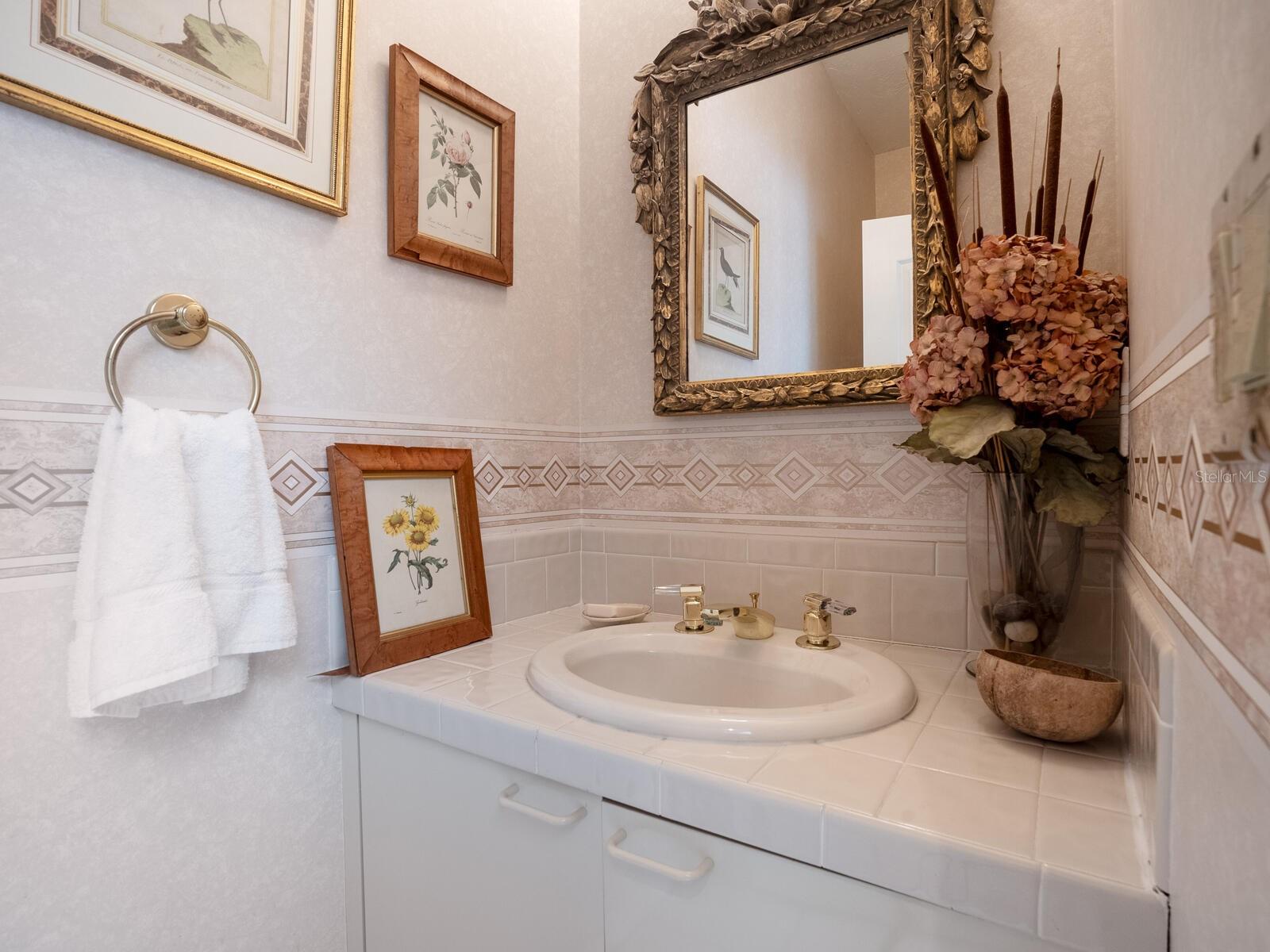 4571 HIGHLAND OAKS CIR