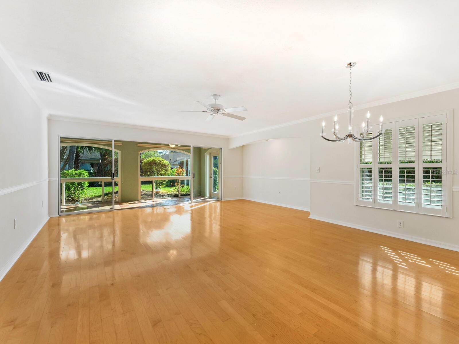 5505 CHANTECLAIRE #36