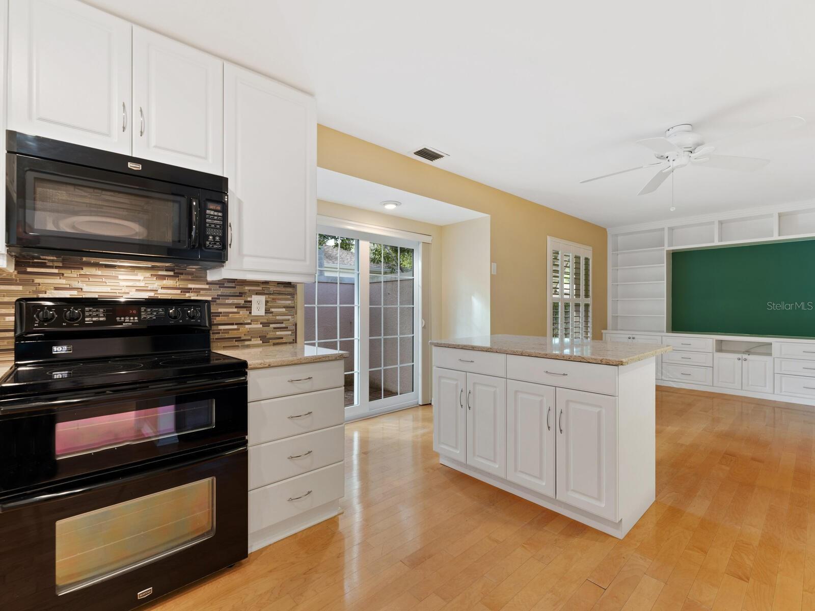 5505 CHANTECLAIRE #36