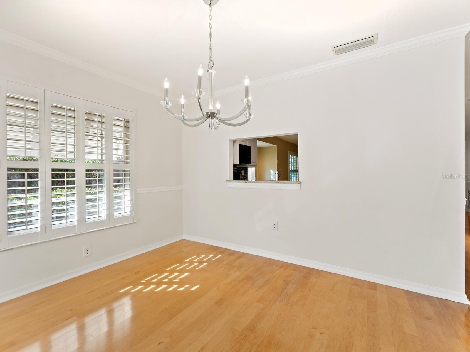 5505 CHANTECLAIRE #36