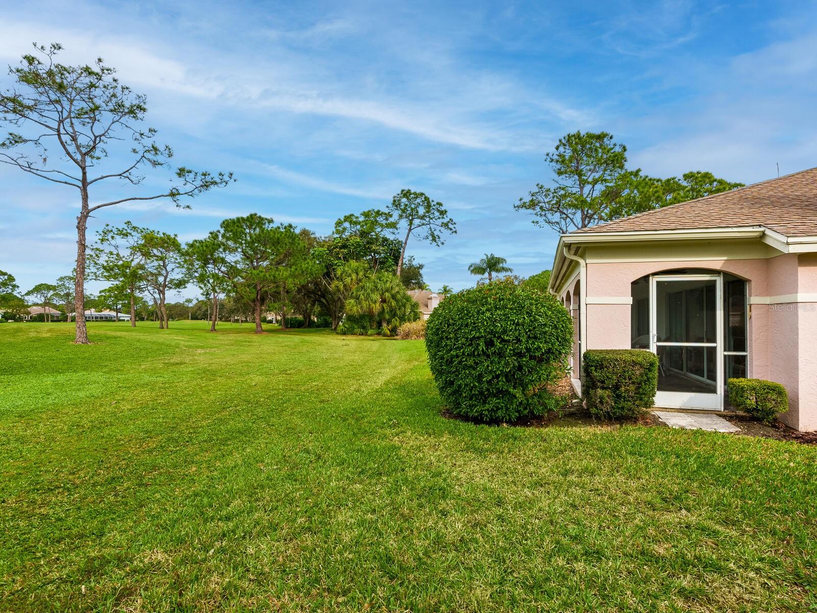 5516 CHANTECLAIRE #43