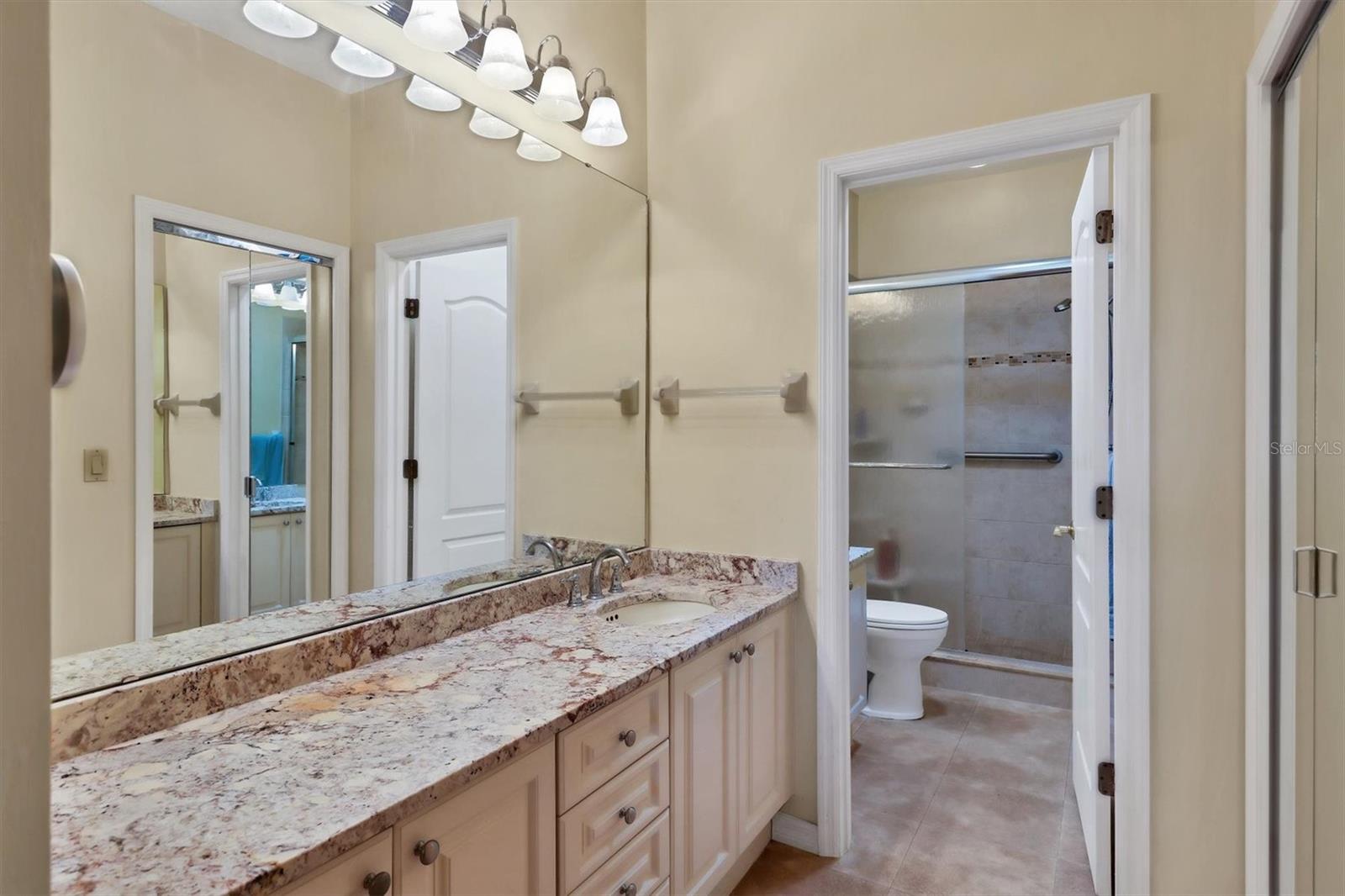 3343 HADFIELD GREENE #51