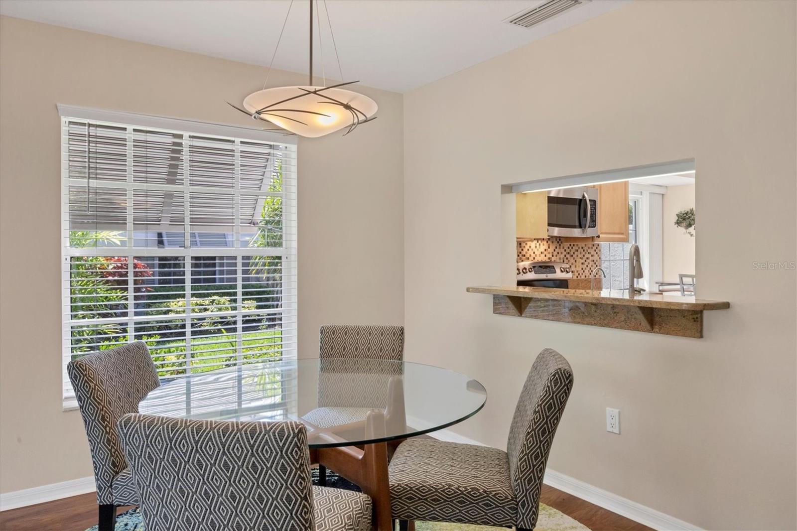 4425 OAKLEY GREENE #7