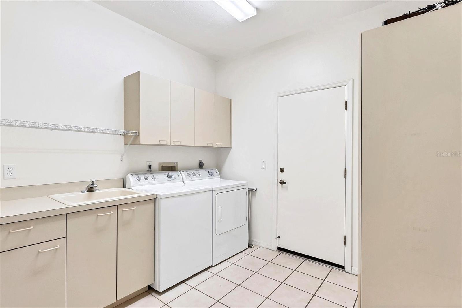 4418 HIGHLAND OAKS CT