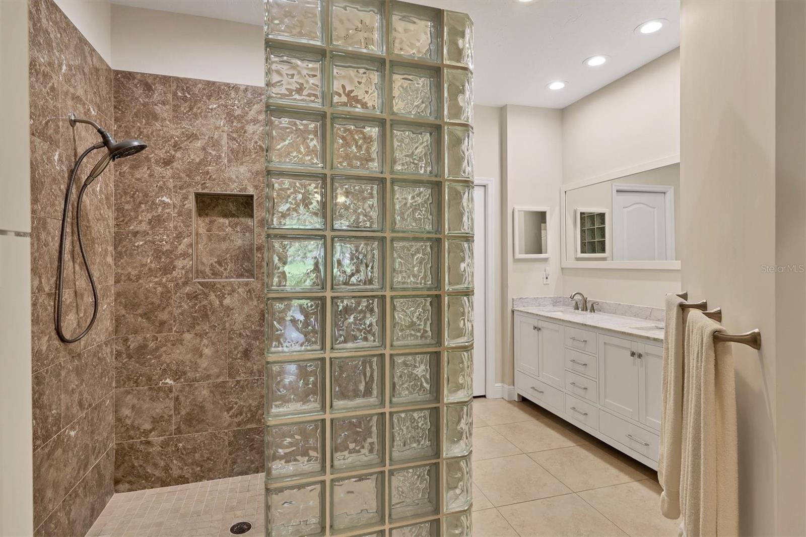 3319 HIGHLANDS BRIDGE RD #62