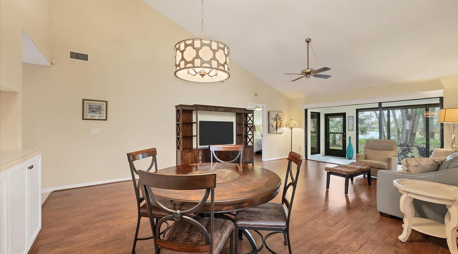 3108 SANDLEHEATH #86