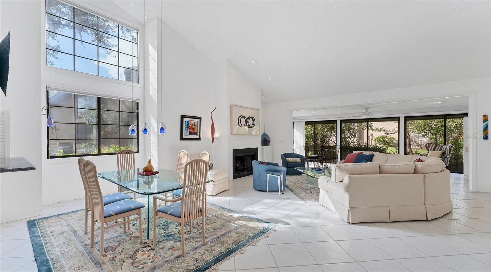 5675 PIPERS WAITE #40