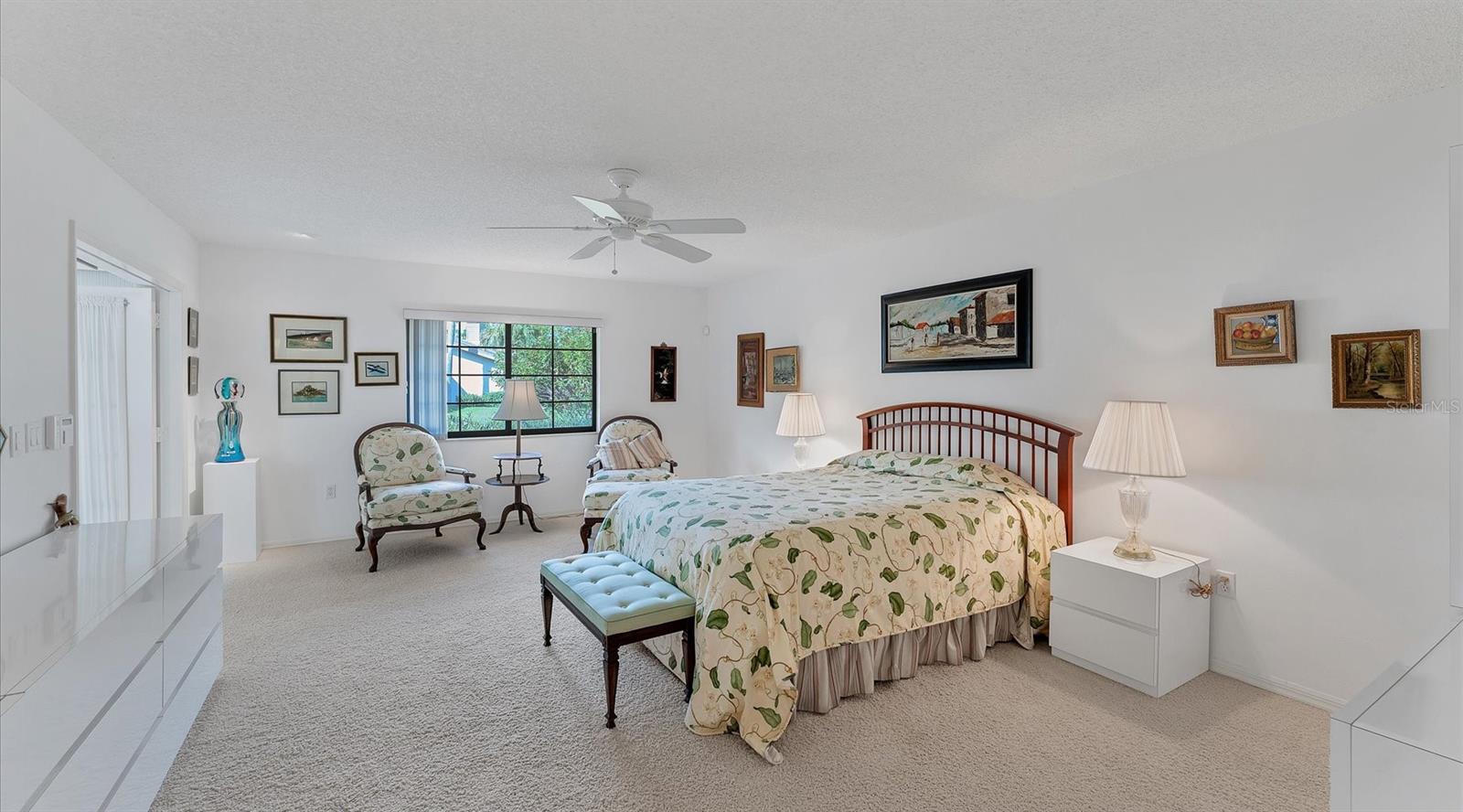 5675 PIPERS WAITE #40