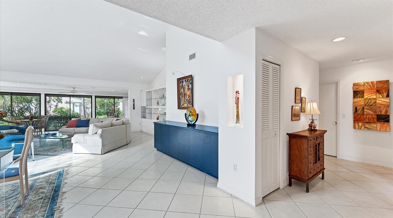 5675 PIPERS WAITE #40