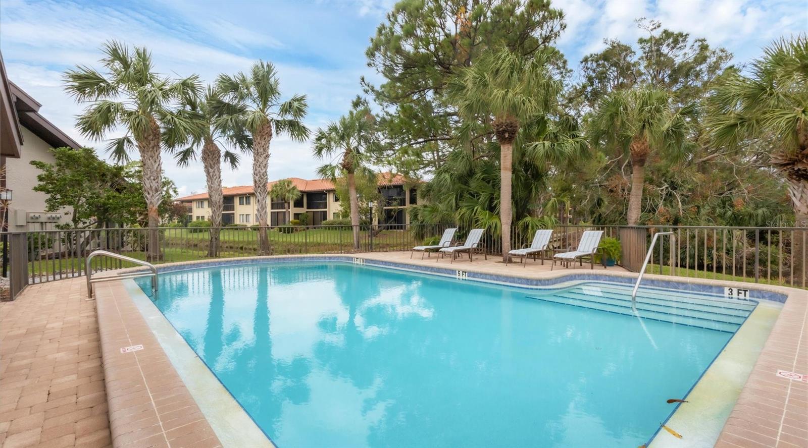 3102 WINDRUSH BOURNE #4