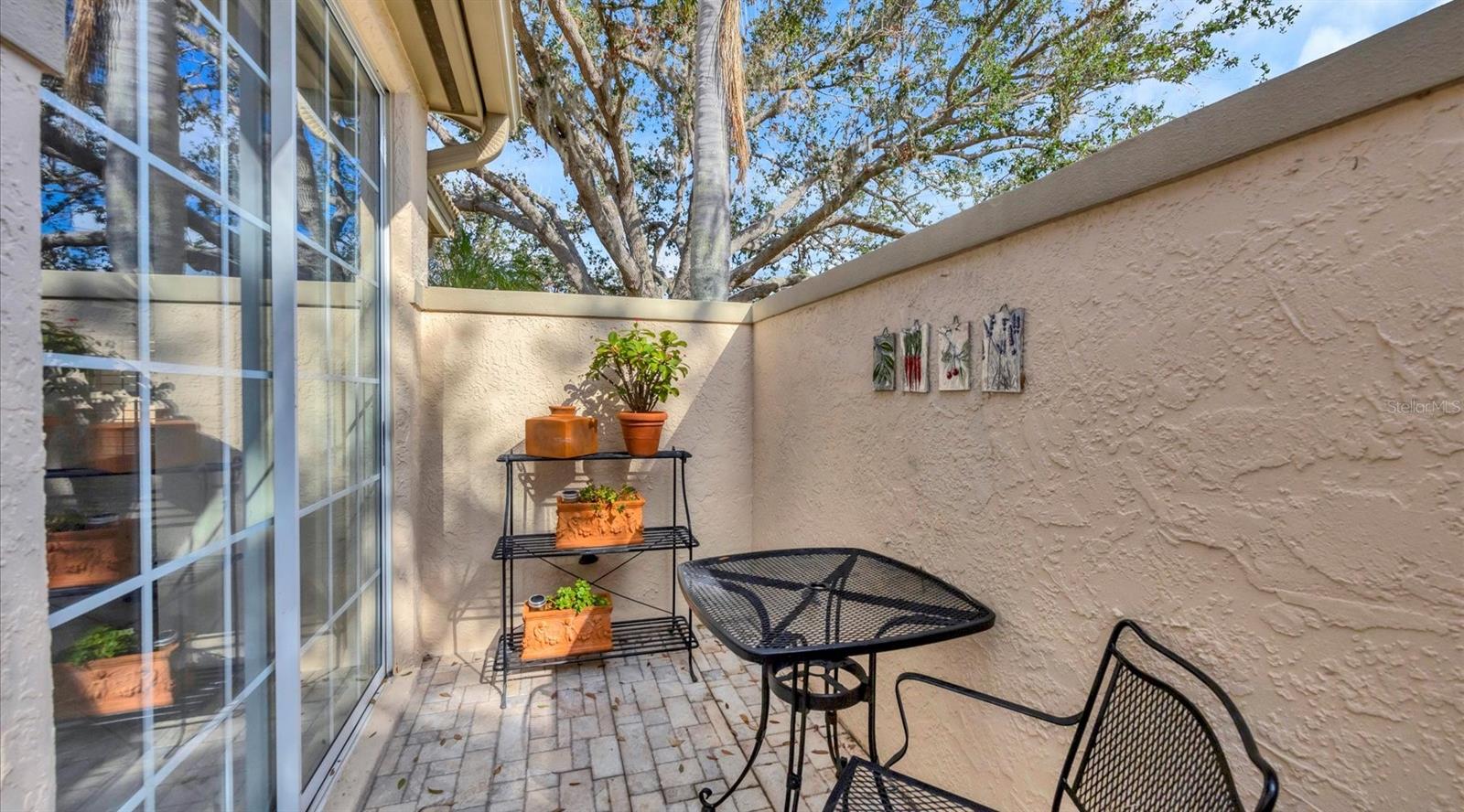 3484 HADFIELD GREENE #22