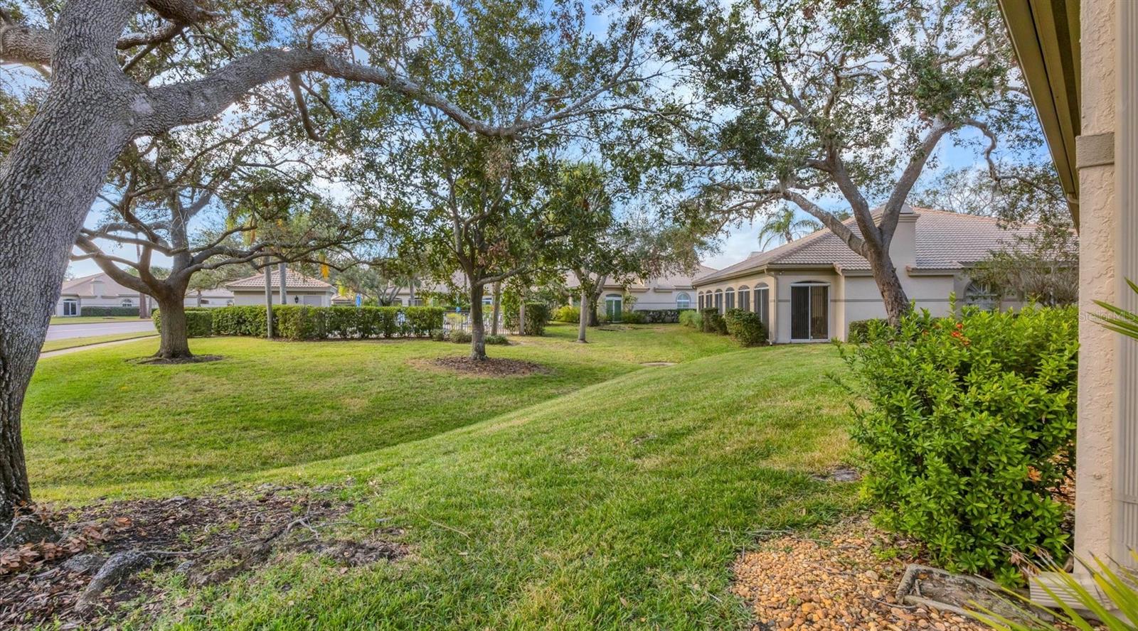 3484 HADFIELD GREENE #22