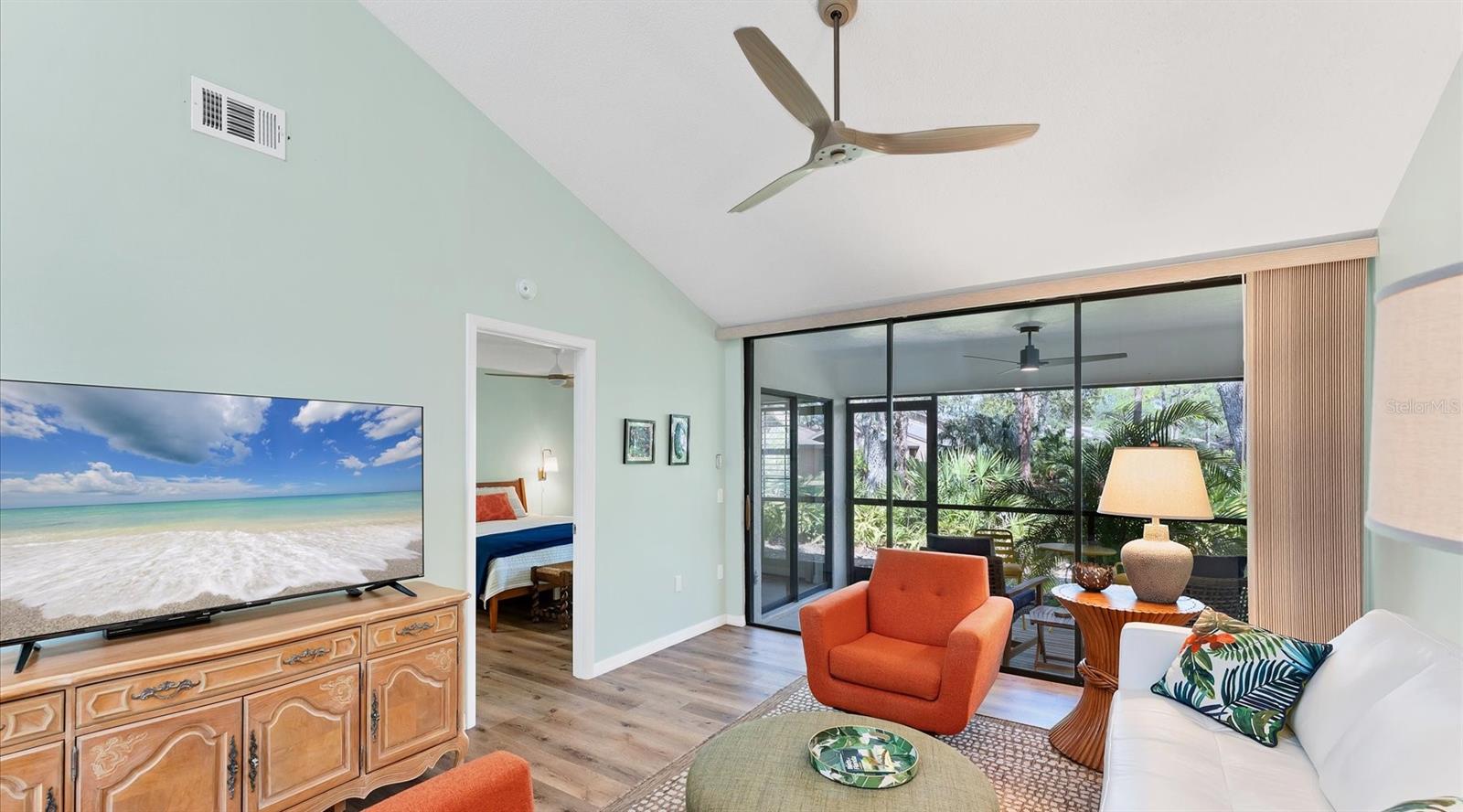 4569 MORNINGSIDE #18