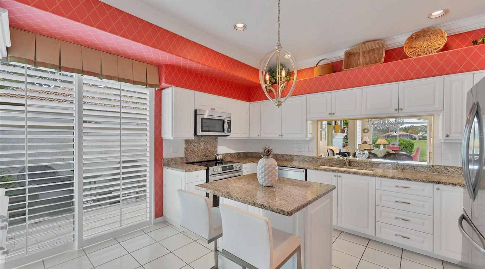 3982 CHATSWORTH GREENE #37