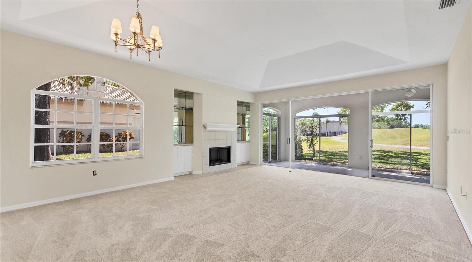 3916 CHATSWORTH GREENE #3