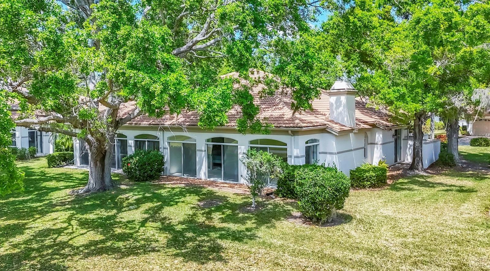 3916 CHATSWORTH GREENE #3