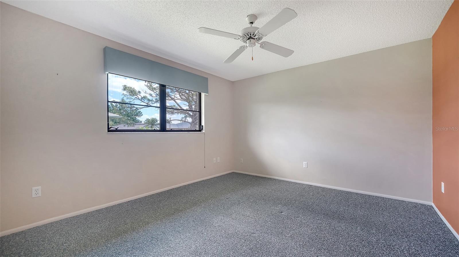 3572 FERNDELL