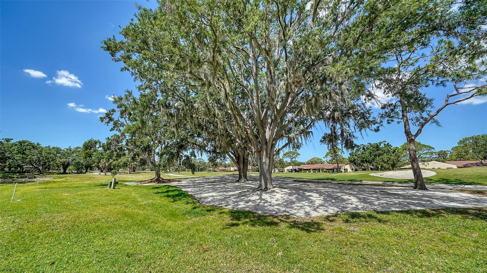 3572 FERNDELL