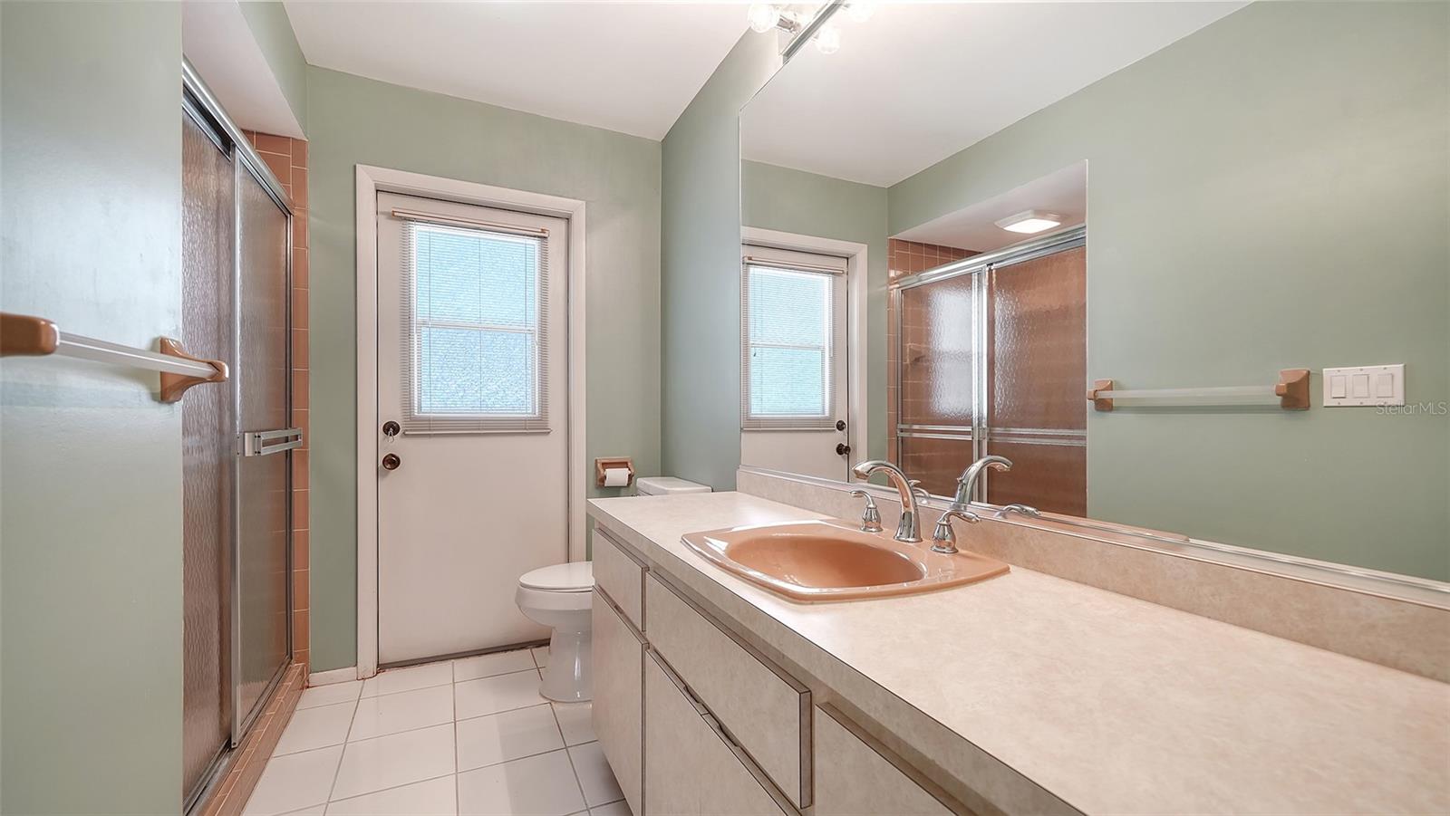 3572 FERNDELL