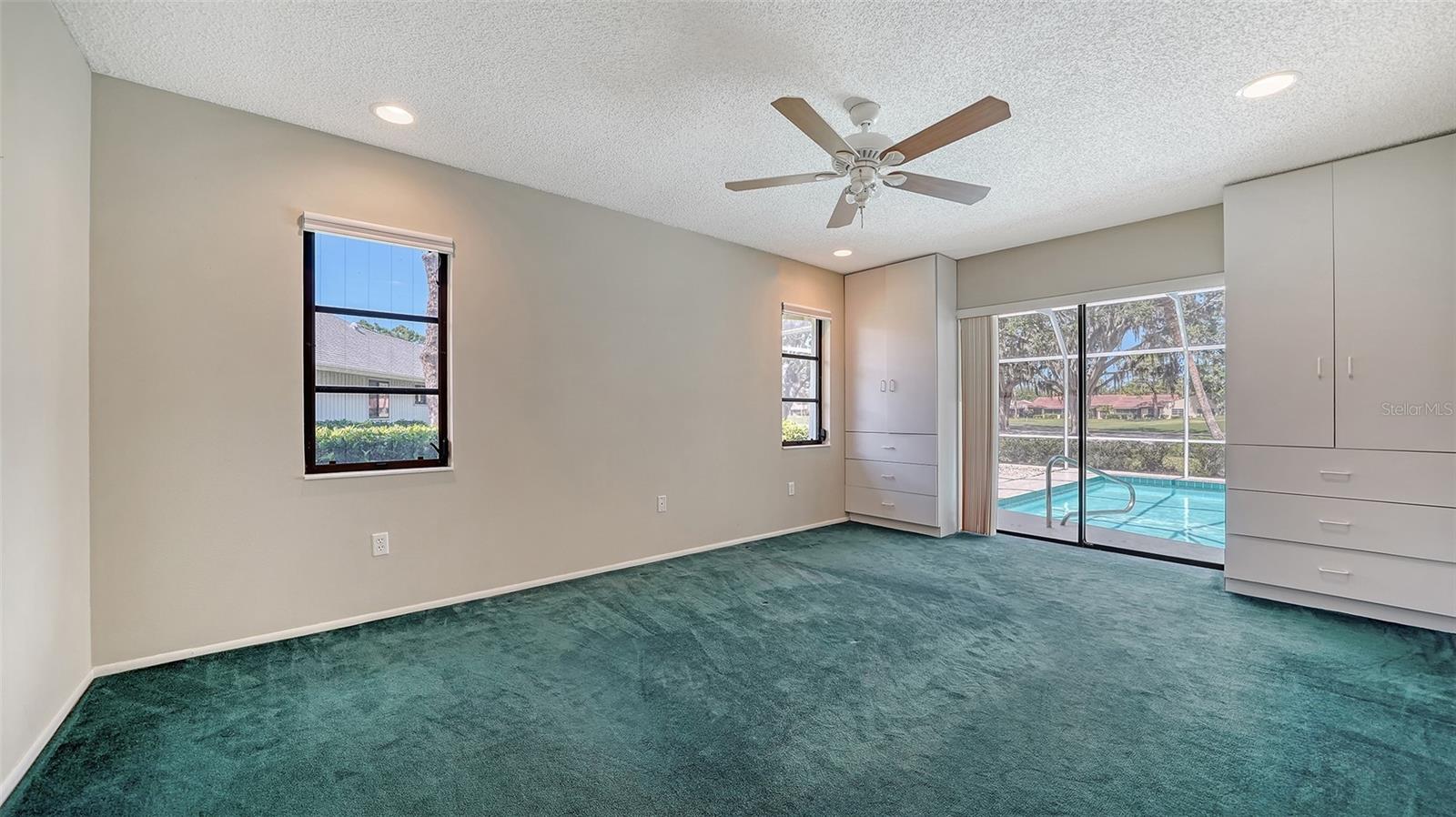 3572 FERNDELL