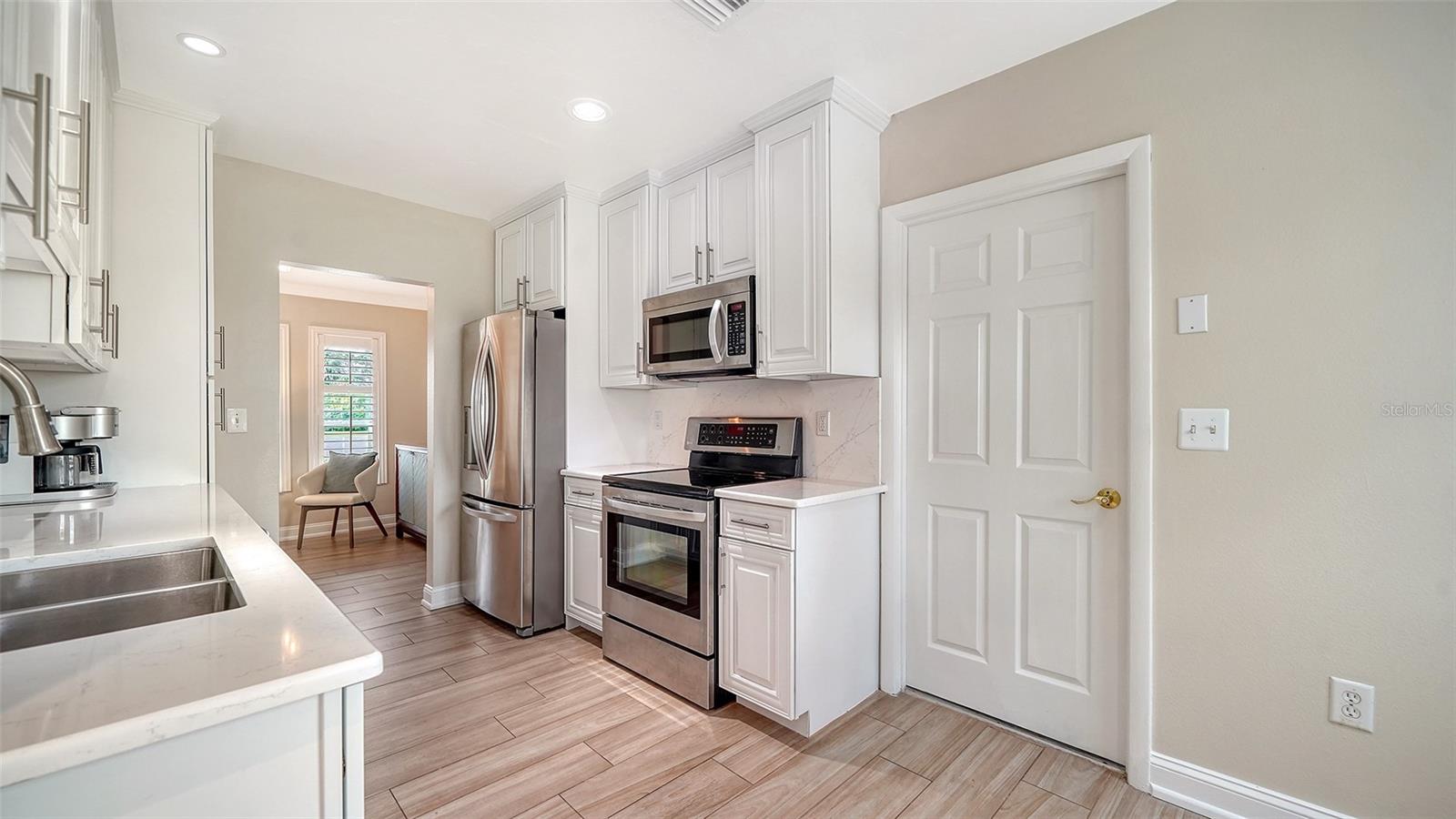 4861 WATERBRIDGE DOWN