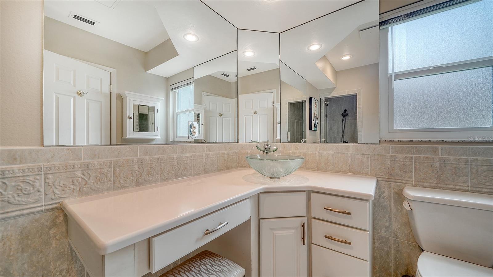 4861 WATERBRIDGE DOWN