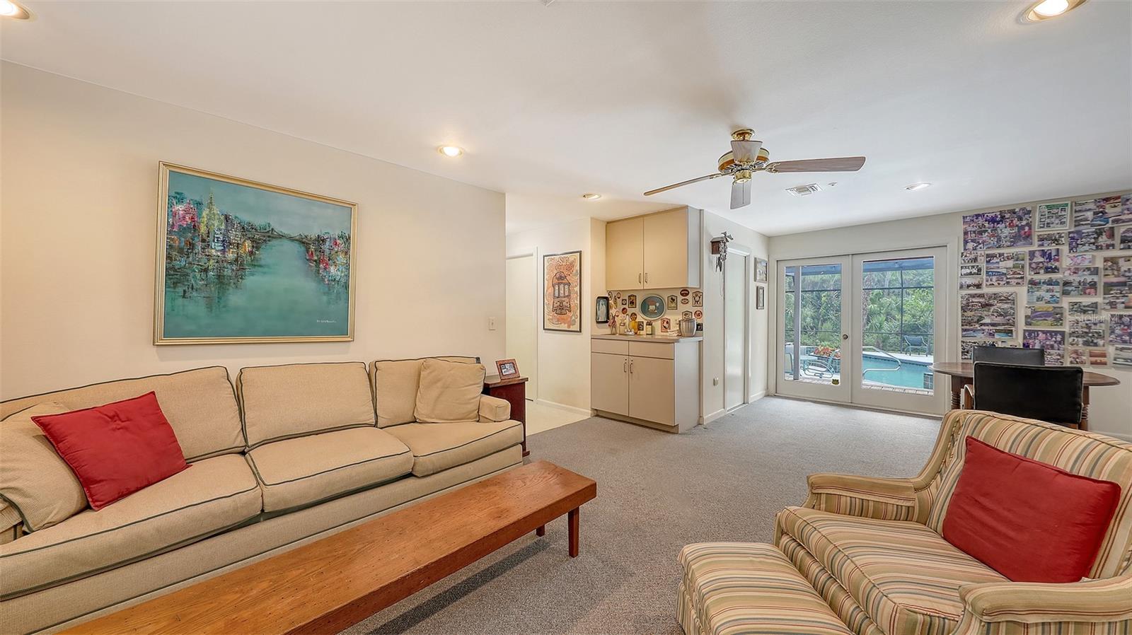 4511 WINDSOR PARK