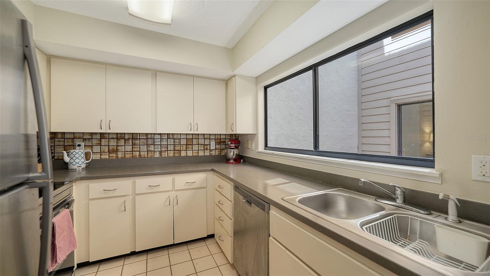 4983 GREENCROFT RD #181