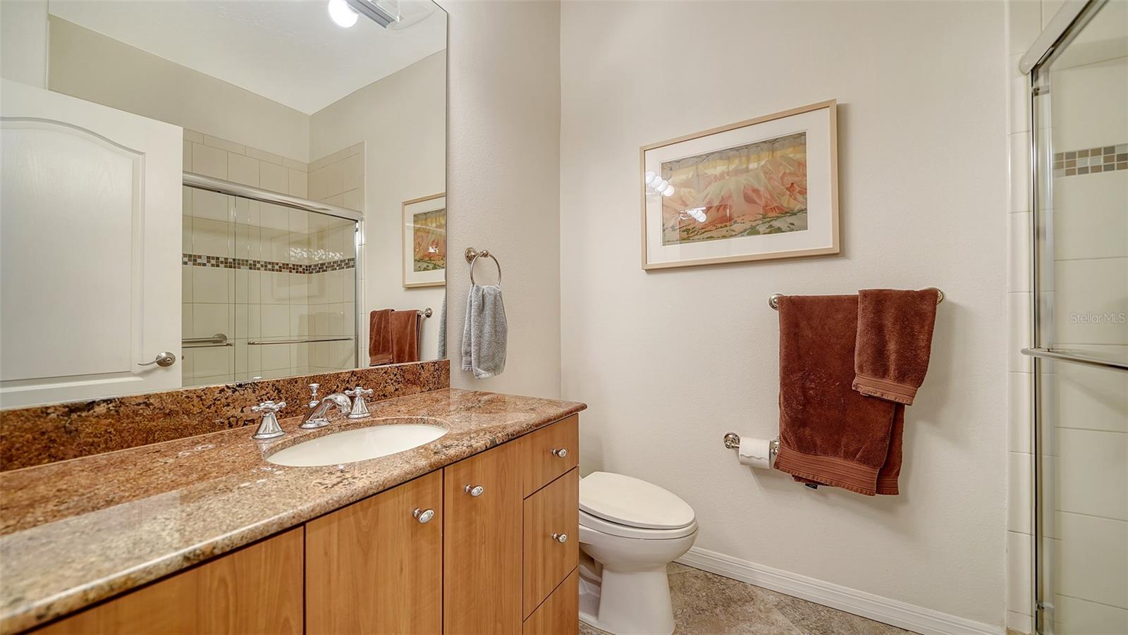 3933 CHATSWORTH GREENE #50