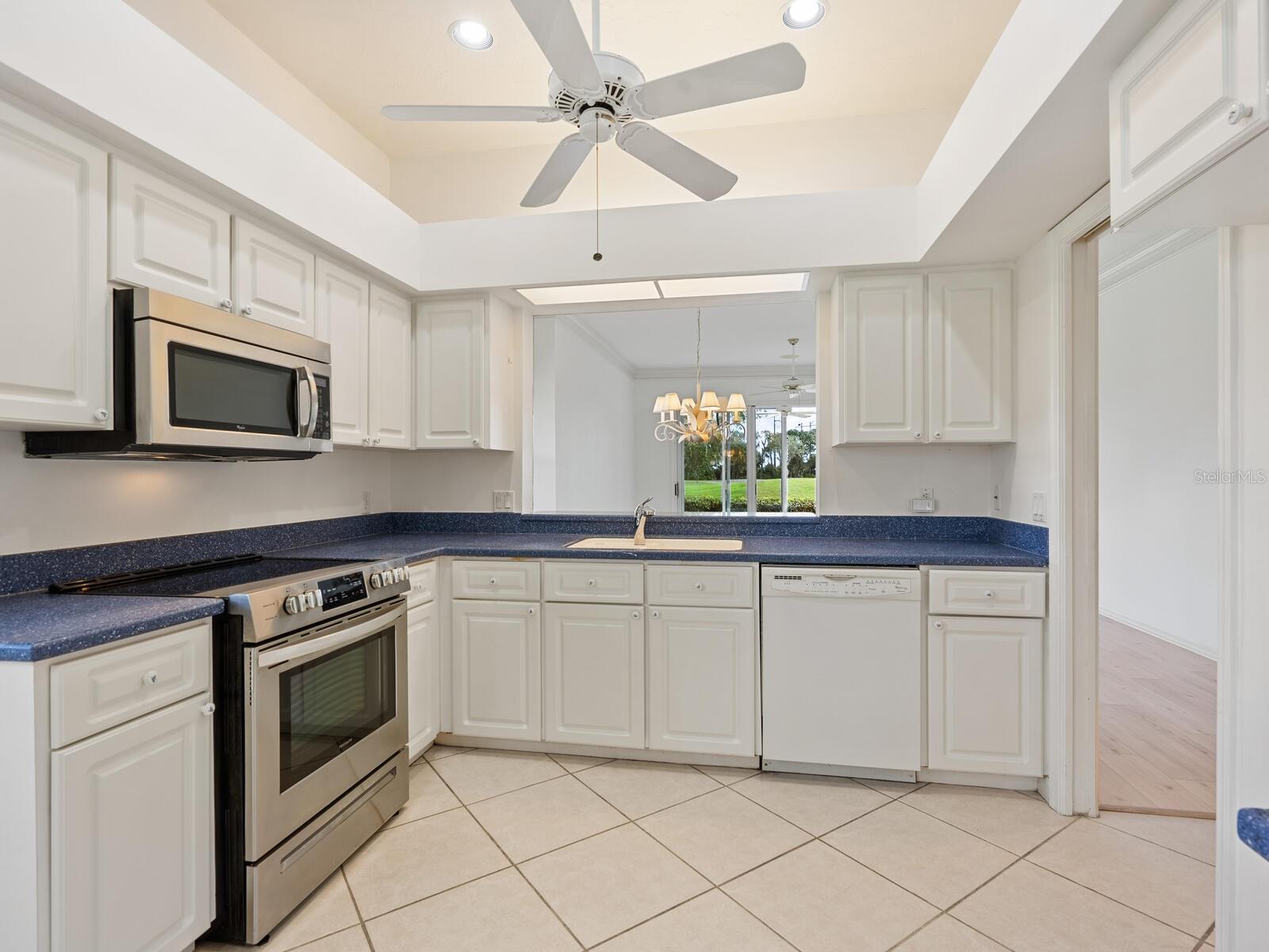 3422 CHELMSFORD CT #1