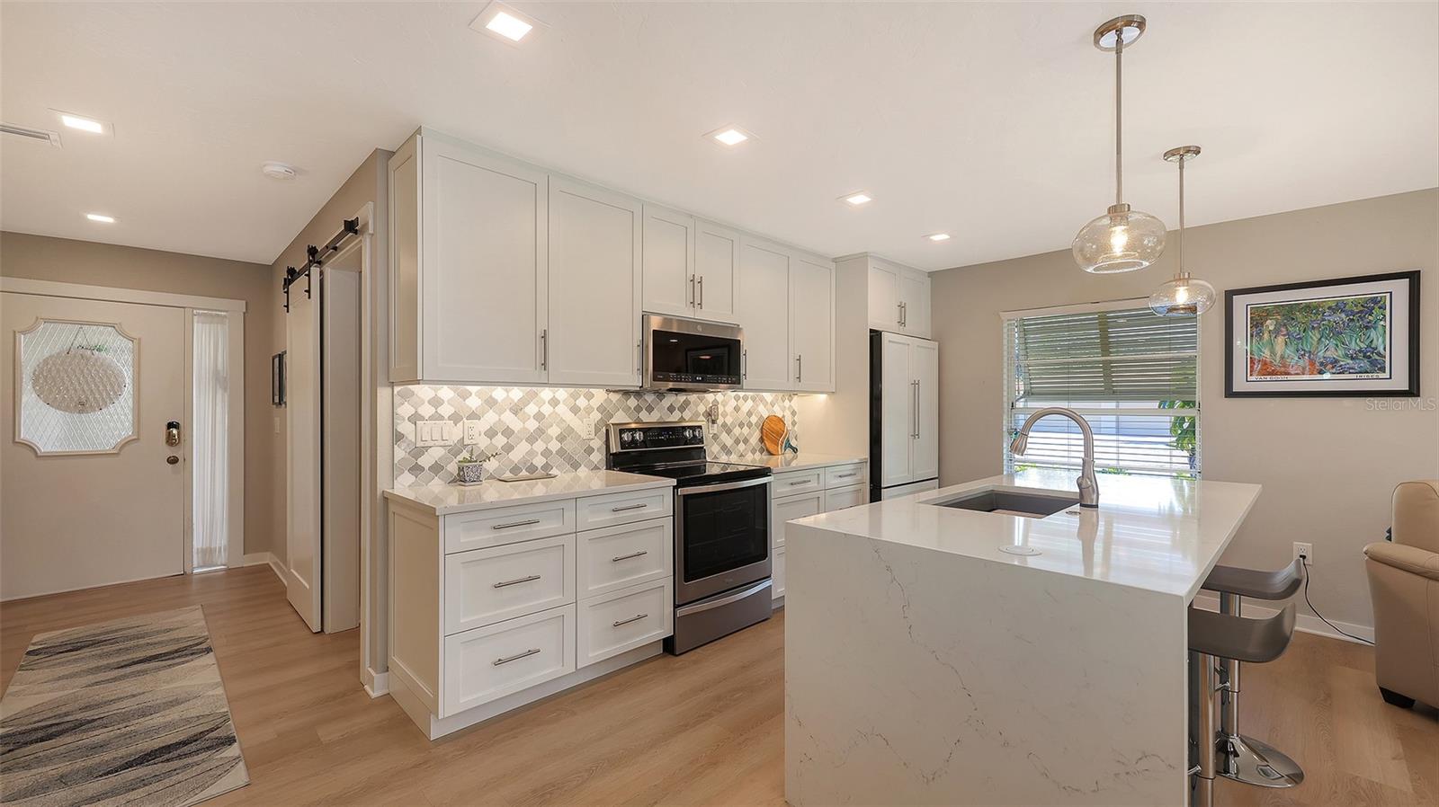 3038 RINGWOOD MDW #20